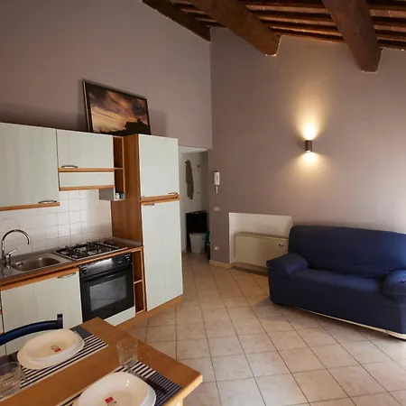 Apartmán Appartmento In Piazza Ariostea *