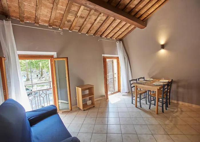 Διαμέρισμα Appartmento In Piazza Ariostea *